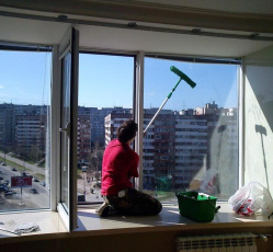 Мытье окон в однокомнатной квартире Коммунар